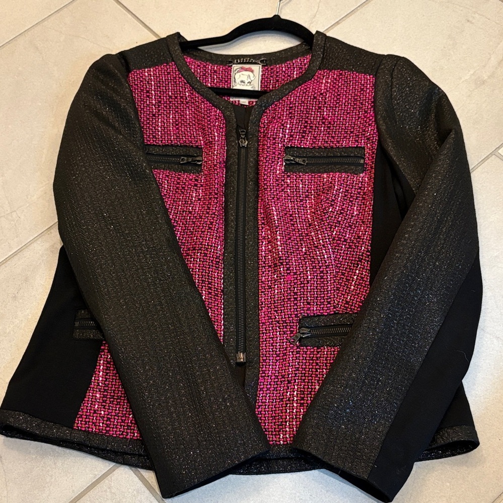 Yoana Barashi Wome Black and Pink Jacket